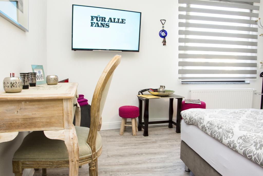 My Messe & Business Home - Refrath Μπέργκις Γκλάντμπαχ Εξωτερικό φωτογραφία